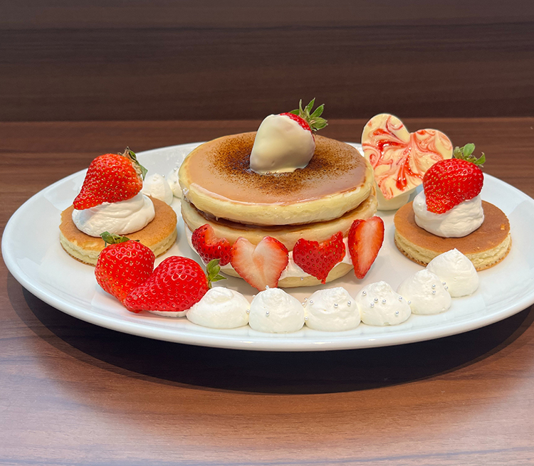 White Berry Pancakes
