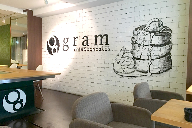 Cafe Pancake Gram 心斎橋本店 パンケーキを中心としたカフェgram グラム